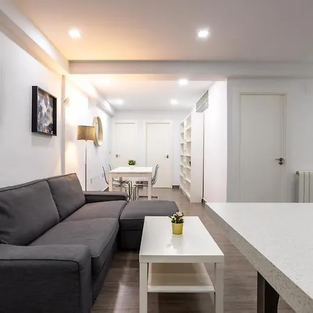 Gran Via De Colon 28 Apartment Granada