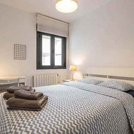 Apartment Gran Via De Colon 28